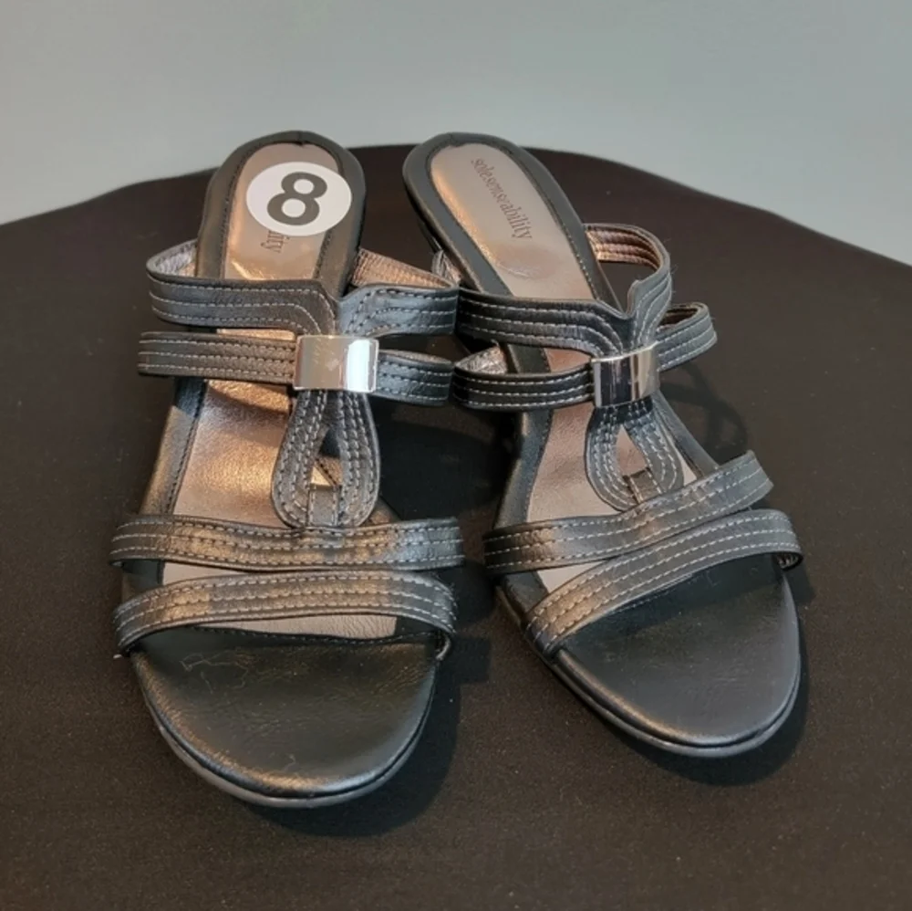 Sole Senseability Justine Black‎ & Silver Wedge Sandals Size 8